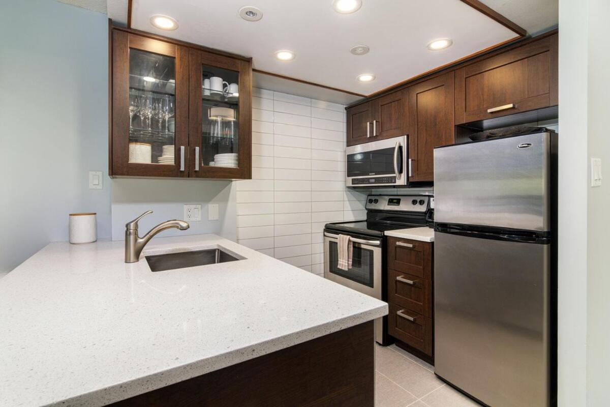 Luxury 2-bed Village * Whistler