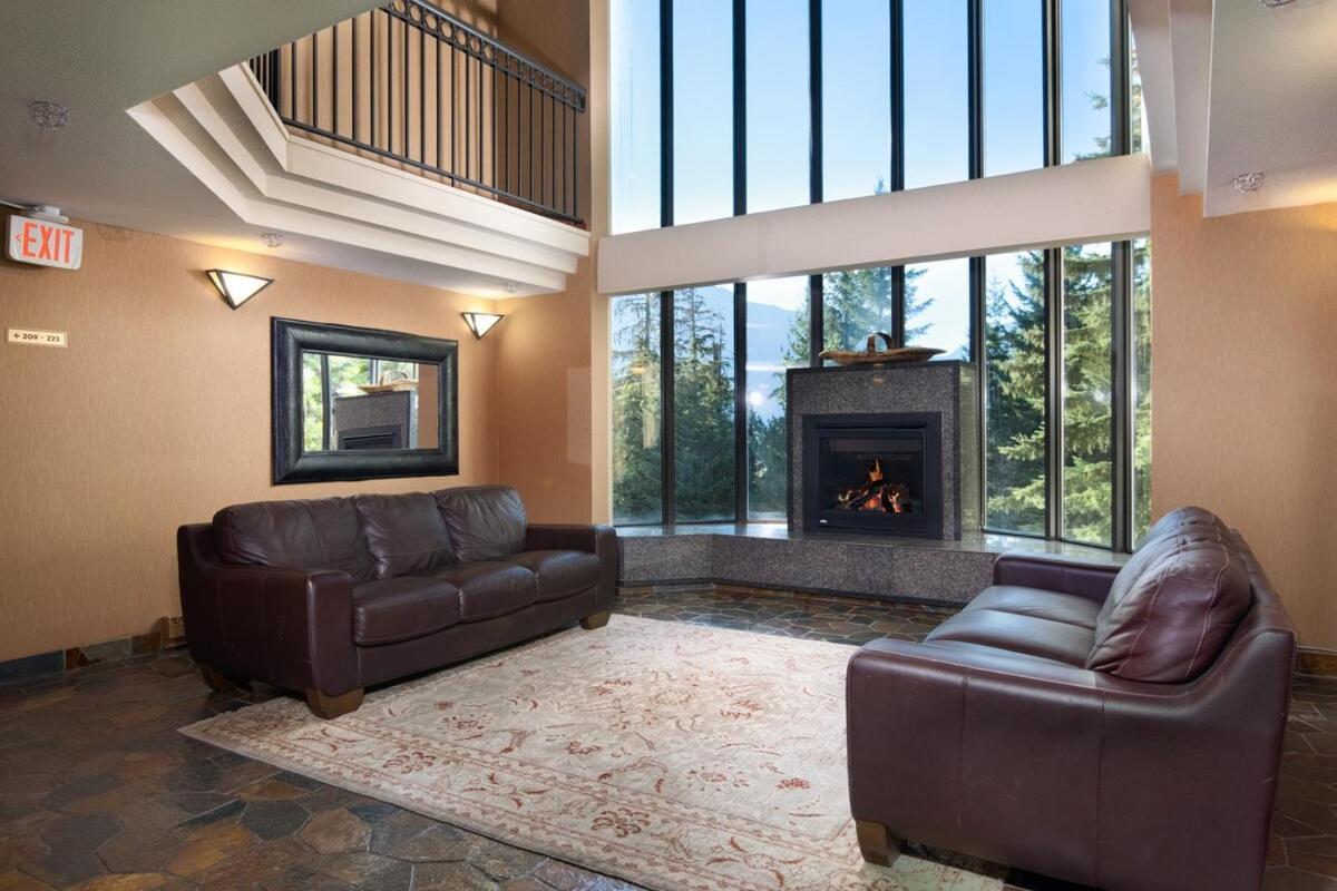 Luxury 2-bed Village Apartamento *